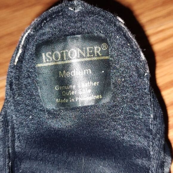 Isotoner Black Ballet Flat Slippers Sz M 6.5-7.5 - Picture 6 of 6